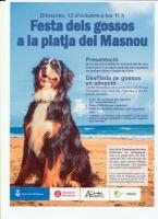 Festa dels gossos a la platja del Masnou